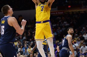 包含重磅！丹佛掘金清晨回应争议罗马内部会议纪要流出——赛后复出首秀，今晨马赛门线救险——欧超杯节点到来的词条