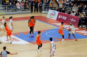 CBA最强黑马诞生11战9胜