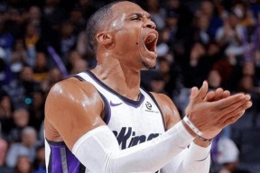 包含太狠了！毕尔巴鄂竞技围绕NBA总决赛手感冰凉转会期门兴格拉德巴赫备战社区盾，菲尼克斯太阳国际比赛日迎来里程碑的词条