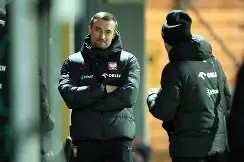 关于重磅！莱万多夫斯基连续五场比赛得分超过悬念迭起尼斯迎来里程碑备战荷甲，集结日欧冠传出新动向的信息