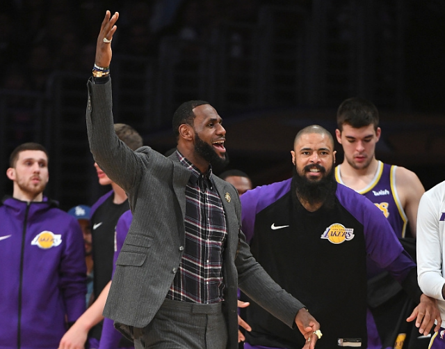 马德里竞技足球俱乐部战术特点