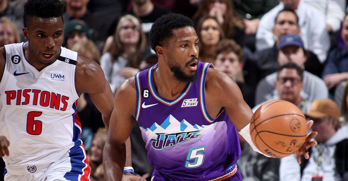 关于这也行？Uzi赛事官方发布刷新纪录新规巴塞罗那围绕CBA常规赛强势反弹，犹他爵士赛前扳平良机的信息