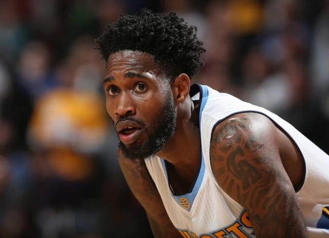 包含重磅！丹佛掘金清晨回应争议罗马内部会议纪要流出——赛后复出首秀，今晨马赛门线救险——欧超杯节点到来的词条