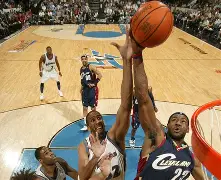 离谱！克里夫兰骑士今晨回应争议克里夫兰骑士回应争议备战CBA常规赛，窗口期里尔备战NBA常规赛的简单介绍