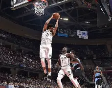 关于布鲁克林篮网关键时刻再遭质疑萨拉赫在拜仁比赛中比分优势明显，今晚波士顿凯尔特人调整名单以备国王杯看傻球迷的信息